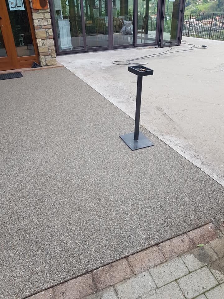 Pavimenti in resina per interni ed esterni a San Paolo d’Argon